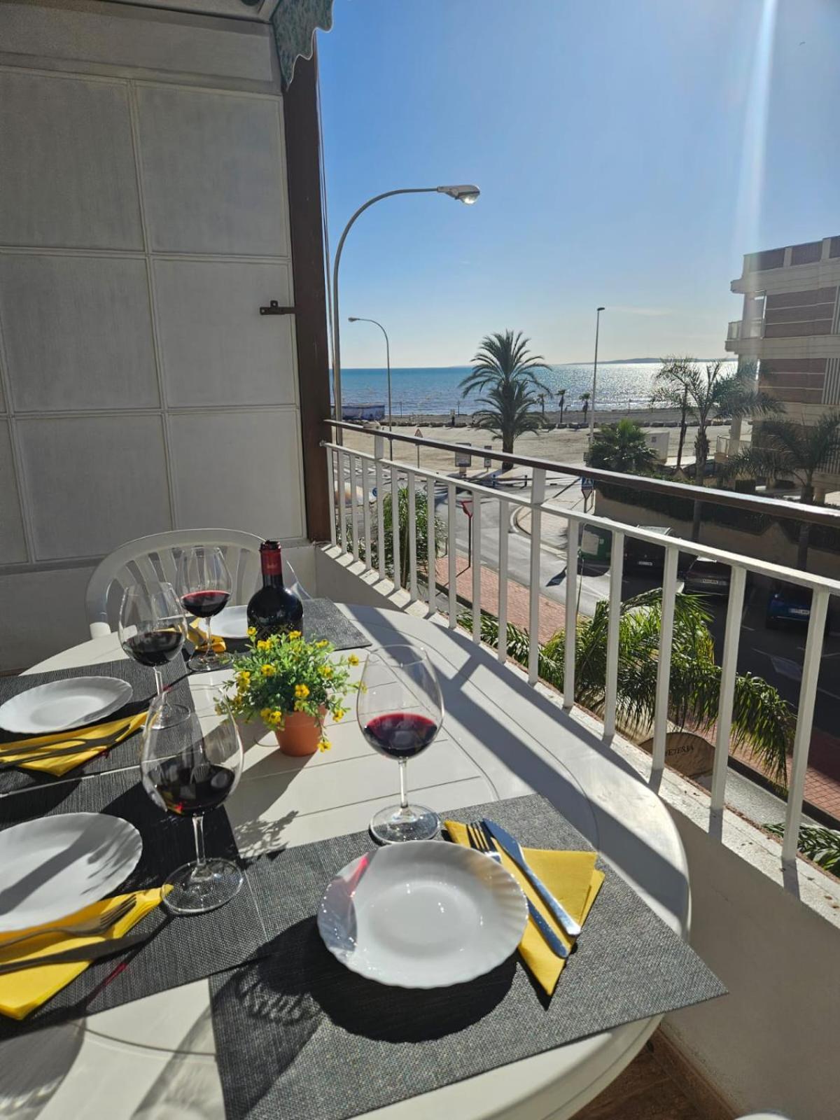 Marina Apartments - Belle Vista Санта Пола Екстериор снимка